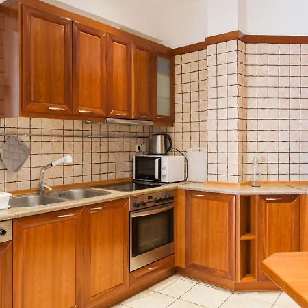 2 Min Walk To Acropolis 50 Sqm Apartment เอเธนส์ ภายนอก รูปภาพ